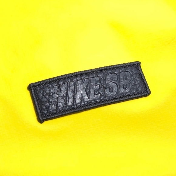 Nike SB Everett Repel Yellow Anorak Hoodie Jacket Size Large - Picture 8 of 14